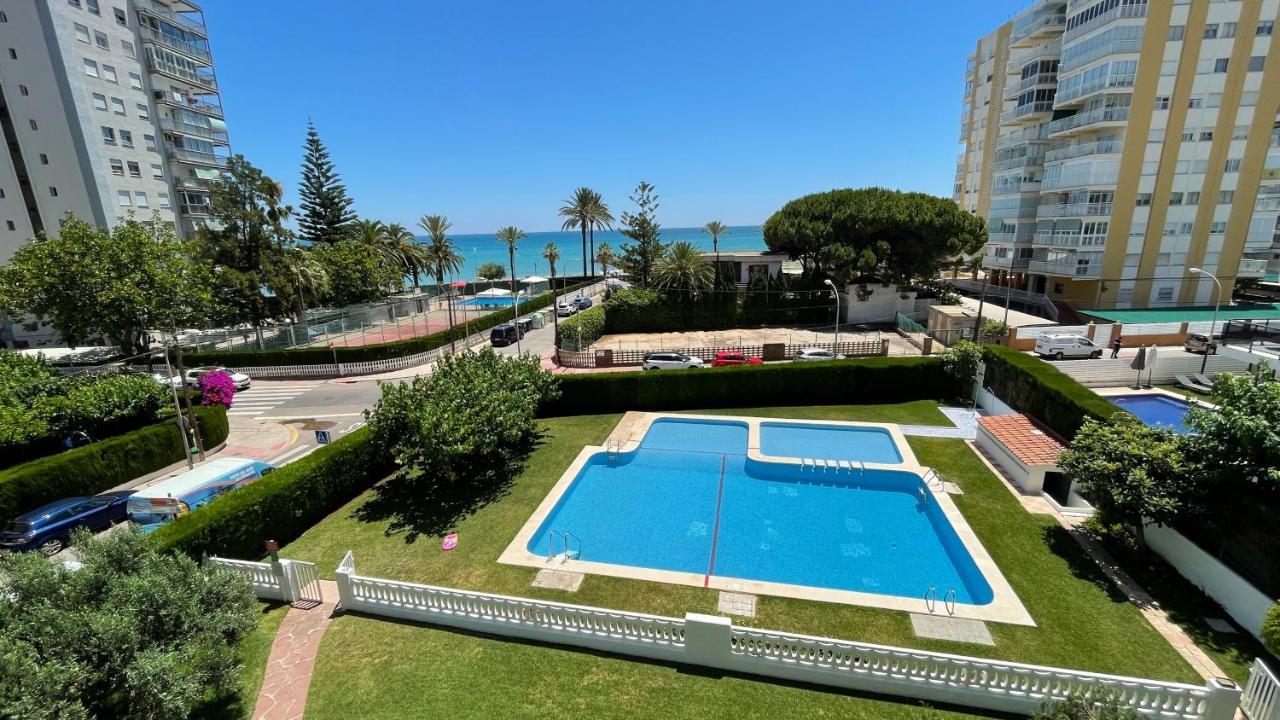 Epis - Large Luxury Apartment With Sea View بينيكاسّين المظهر الخارجي الصورة
