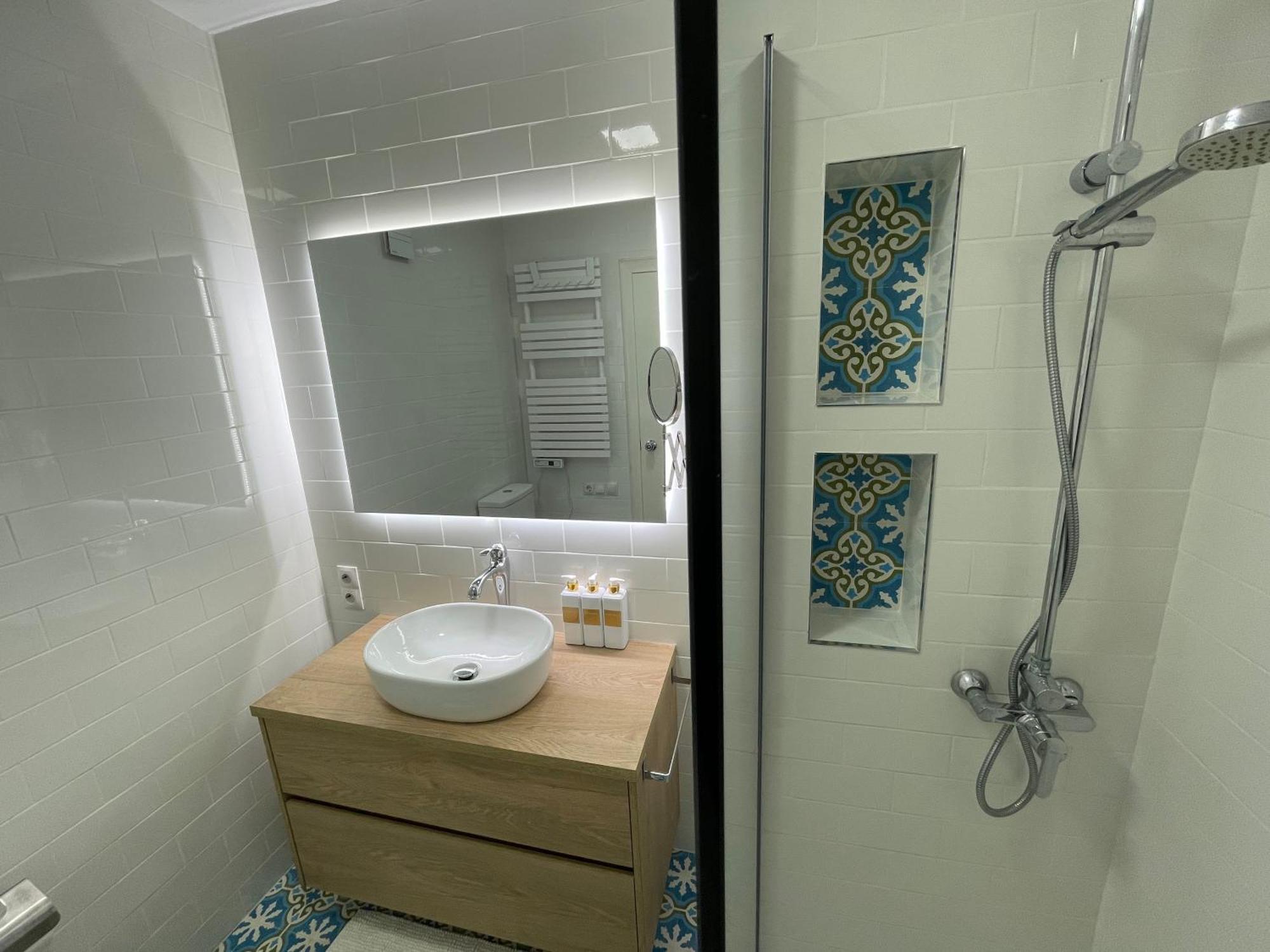 Epis - Large Luxury Apartment With Sea View بينيكاسّين المظهر الخارجي الصورة